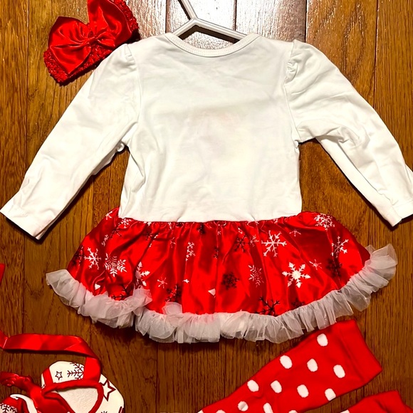 NWOT 4-piece baby 1st Christmas set size 0-6 months - Picture 4 of 5